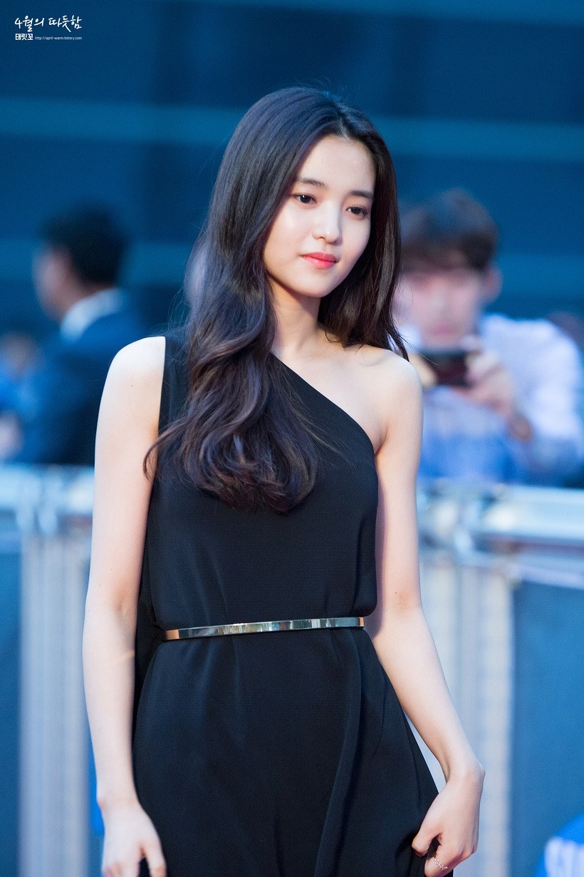 Moon Chae Won và mỹ nhân Hàn chứng minh nhan sắc qua ảnh tốt nghiệp