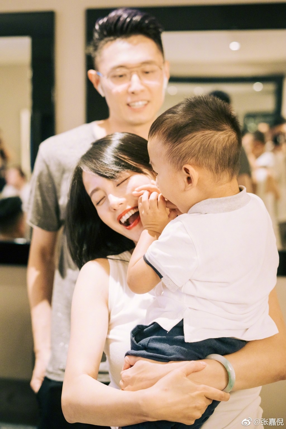 Triệu Lệ Dĩnh và dàn sao Cbiz trong mối quan hệ mẹ chồng nàng dâu