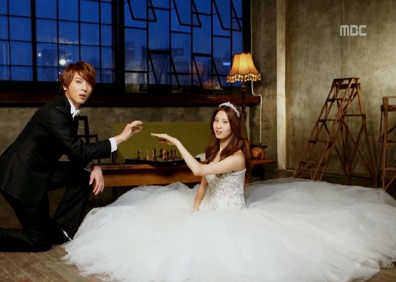 Song Hye Kyo, Song Joong Ki được ủng hộ đi show cho các cặp ly hôn