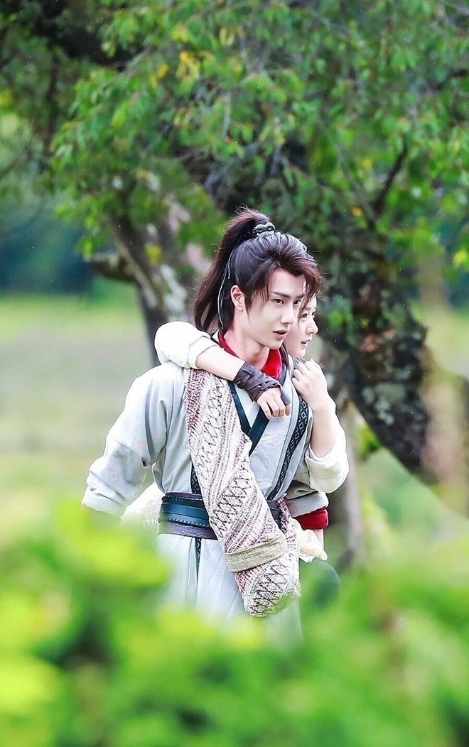 Hữu Phỉ của Triệu Lệ Dĩnh có nguy cơ bị hoãn chiếu vô thời hạn