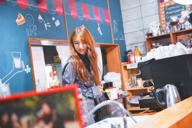 Gong Yoo - Yoon Eun Hye hội ngộ sau 13 năm Tiệm Cà Phê Hoàng Tử
