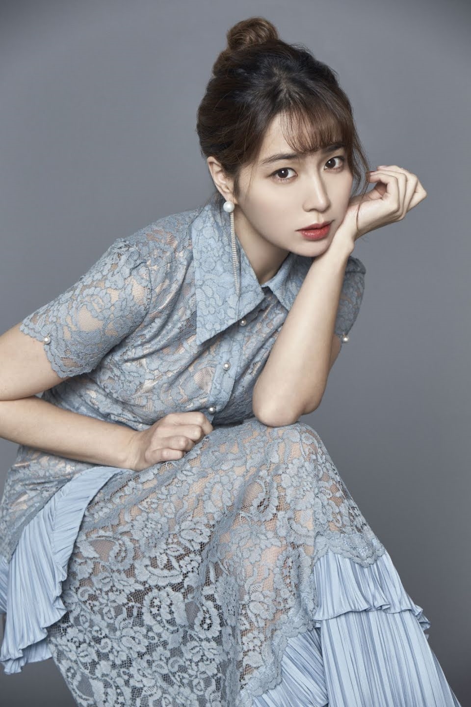 Lee Min Jung lần đầu chia sẻ về chồng sau vụ ngoại tình chấn động