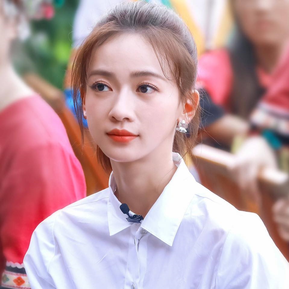 Dương Tử, Dương Mịch vắng mặt trong danh sách đề cử Nữ thần Kim Ưng