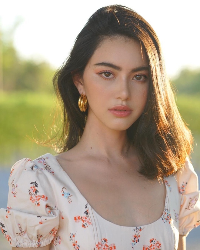 Bee Namthip, Mai Davika và loạt mỹ nữ chân dài của showbiz Thái