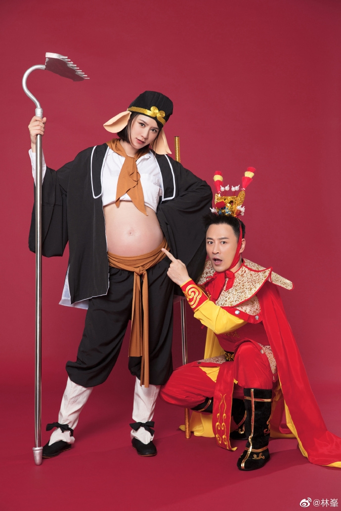 Lâm Phong thông báo lên chức bố, khoe ảnh bầu của Trương Hinh Nguyệt