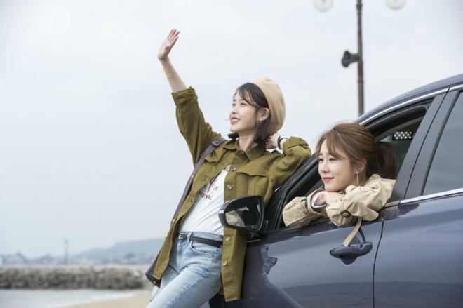 IU - Yoo In Na: Cặp bạn thân 8 năm hiếm có của showbiz Hàn