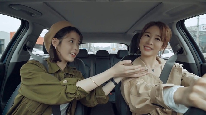 IU - Yoo In Na: Cặp bạn thân 8 năm hiếm có của showbiz Hàn