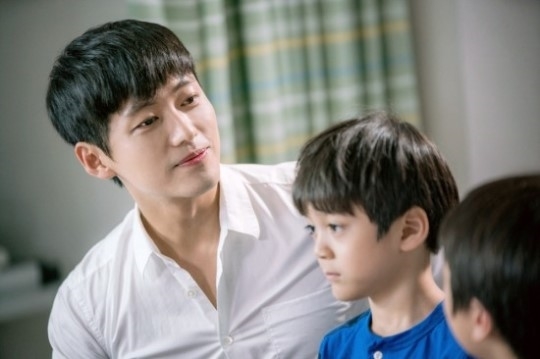 Kim Soo Hyun, Park Seo Joon và dàn cameo 'gây bão' trong phim Hàn