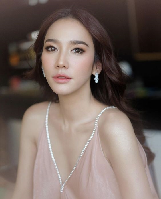 Baifern, Yaya và dàn nữ thần con lai đẹp từ nhỏ đến lớn của Tbiz