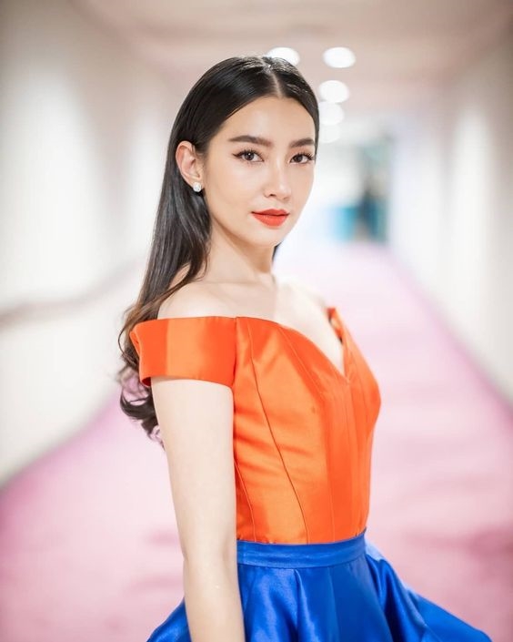 Baifern, Yaya và dàn nữ thần con lai đẹp từ nhỏ đến lớn của Tbiz