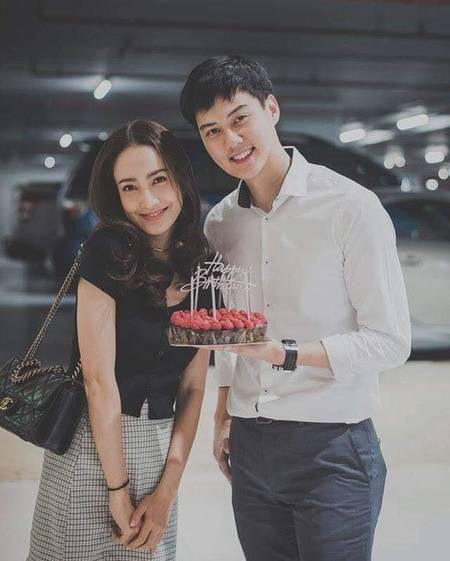 Taew - Ton, Alek - Toey và những cặp sao Thái chia tay rồi vẫn làm bạn