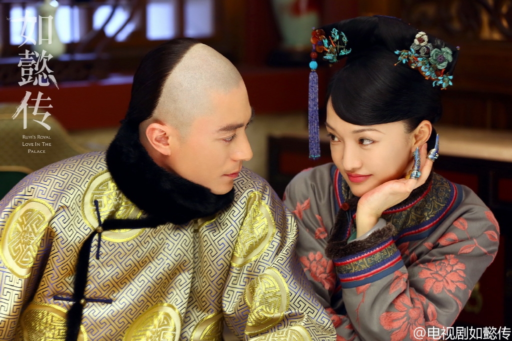 Dương Mịch, AngelaBaby và dàn sao Cbiz hết thời nhận cát xê trăm tỷ