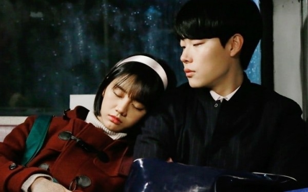 Park Seo Joon, Jung Hae In và những sao Hàn có vai nam thứ để đời