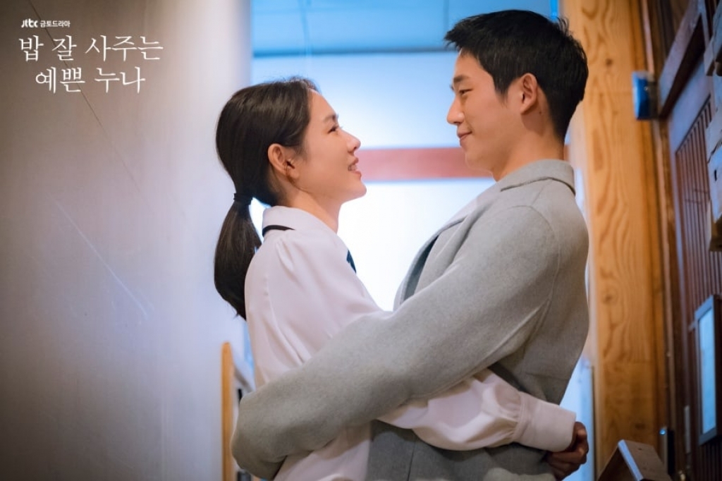 'Something In The Rain' và những phim tình cảm Hàn dành cho ngày mưa