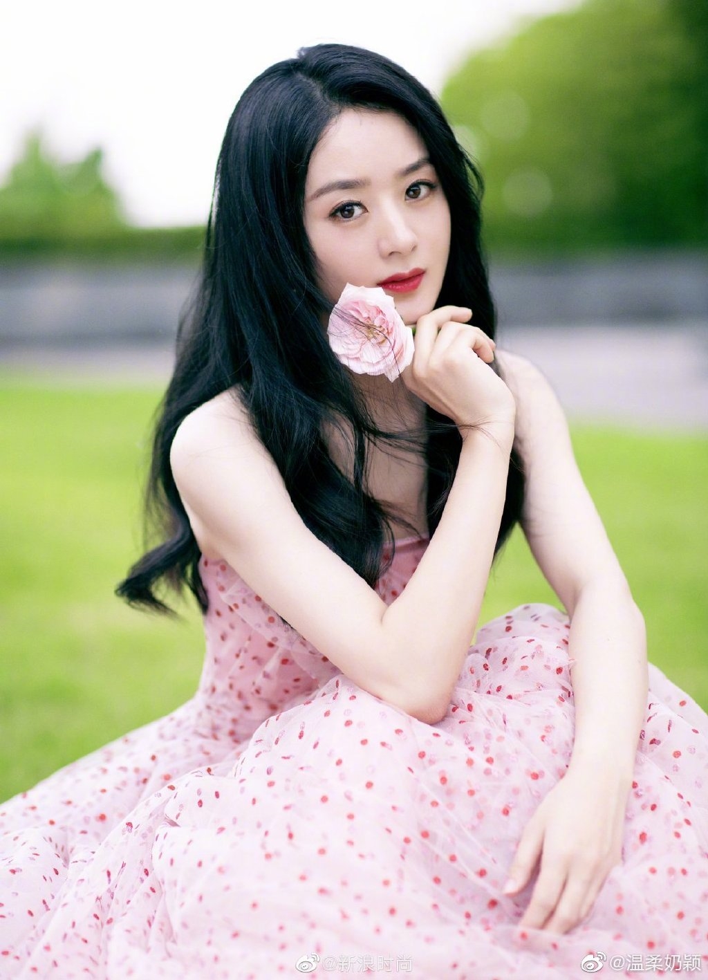 Triệu Lệ Dĩnh, Dương Mịch và những mỹ nhân Vương Tư Thông e dè