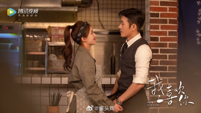 Triệu Lộ Tư - Lâm Vũ Thân và loạt cặp đôi chú - cháu của màn ảnh Trung