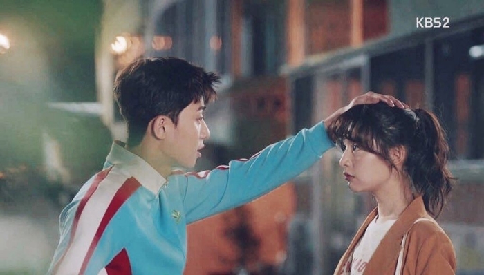 Reply 1997, Tiên Nữ Cử Tạ và phim Hàn có mối tình ngay từ thuở nhỏ