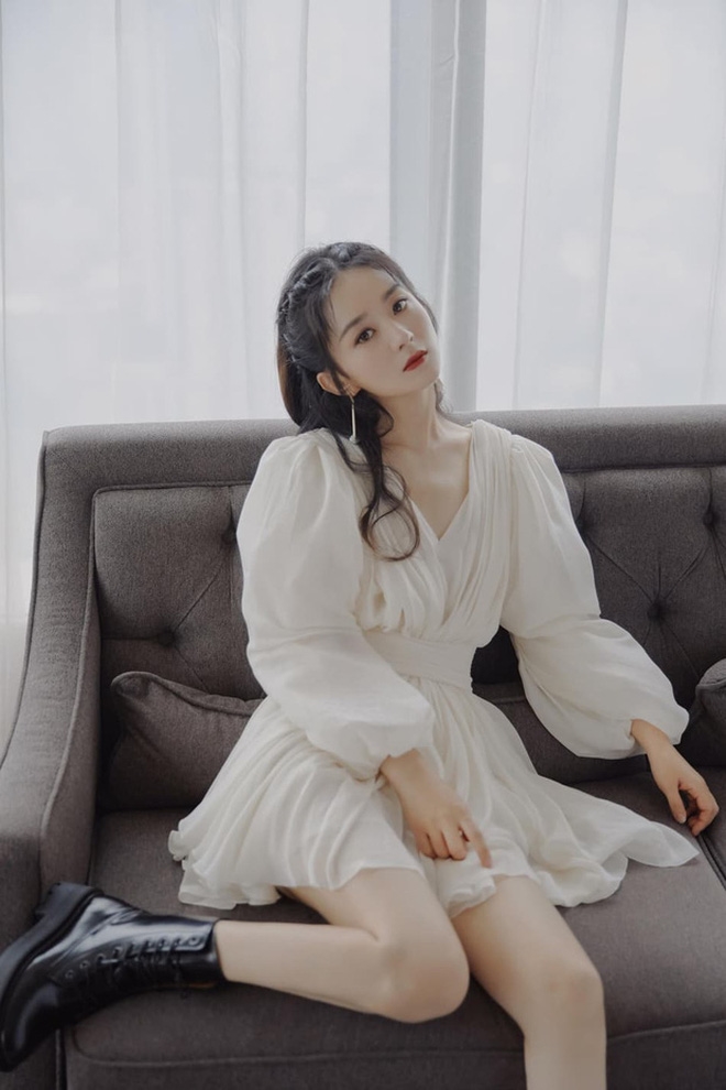 Triệu Lệ Dĩnh, Tống Thiến và các Nữ thần Kim Ưng sinh năm 1987