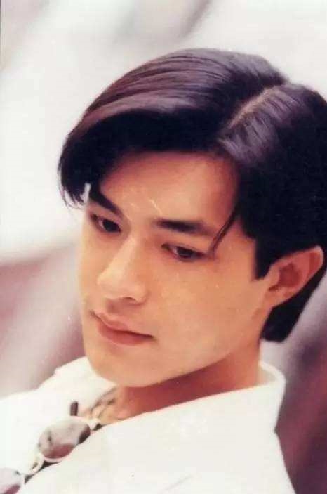 Cổ Thiên Lạc gây thương nhớ trong bộ ảnh 25 năm trước