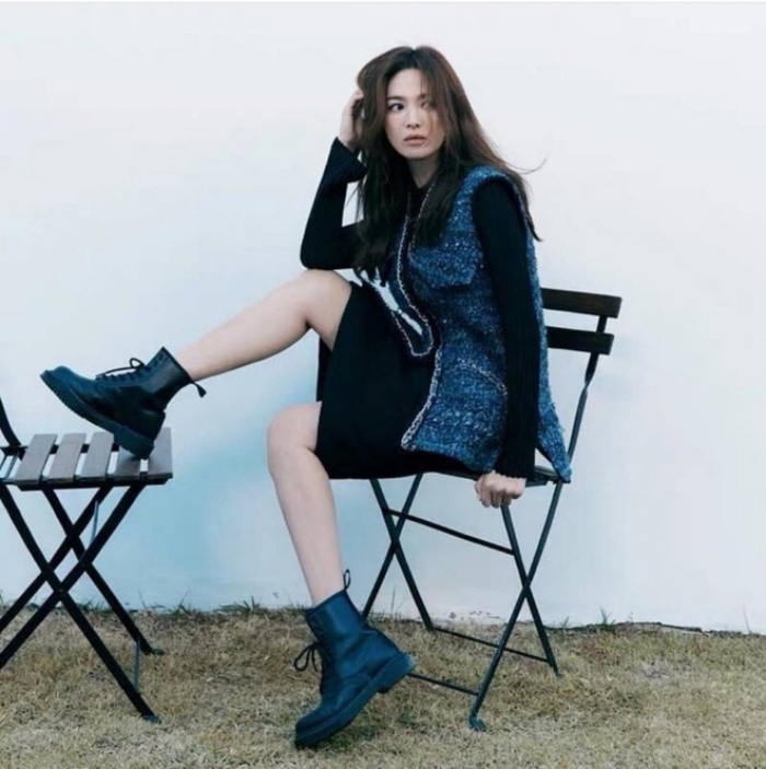 Song Hye Kyo - Jeon Ji Hyun bất ngờ 'đối đầu' ở mảng thời trang