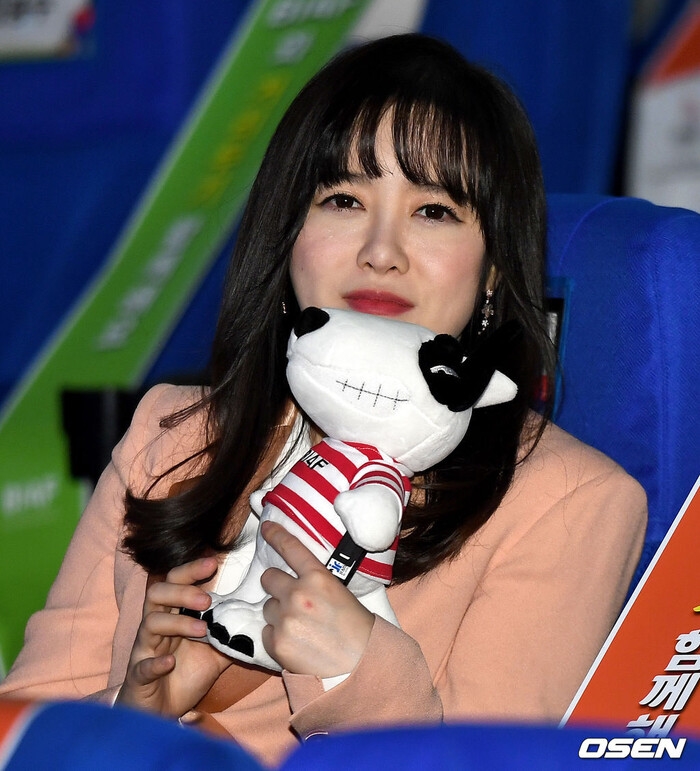 Goo Hye Sun xuất hiện rạng rỡ trước công chúng hậu ly hôn