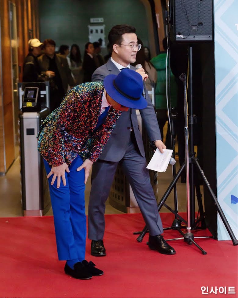 Yoo Jae Suk được khen nhân cách vàng giữa phốt thái độ của Irene