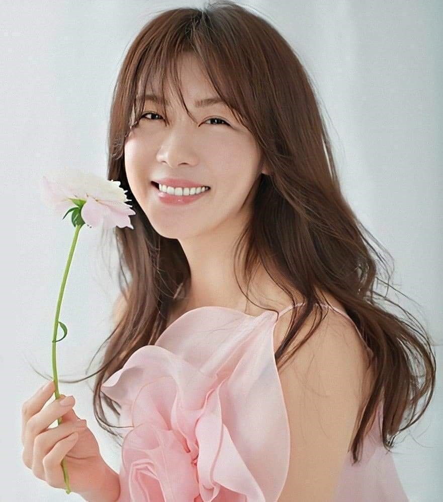 Jang Na Ra và loạt sao Hàn U40 vẫn trẻ trung phơi phới
