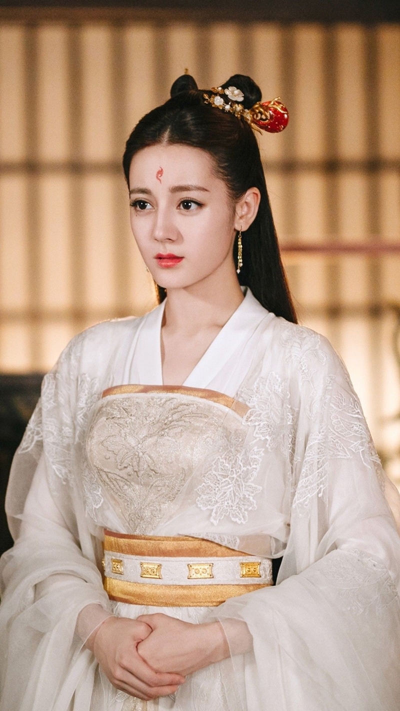 Kim Hee Ae, 'Khi Hoa Trà Nở' thắng lớn tại lễ trao giải phim châu Á