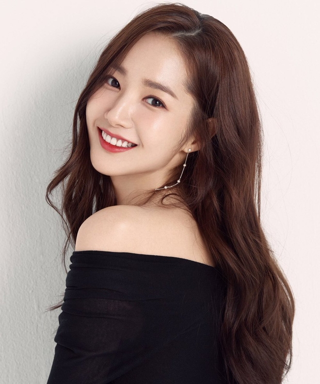 Park Min Young & So Ji Sub cùng thảo luận cho dự án phim mới