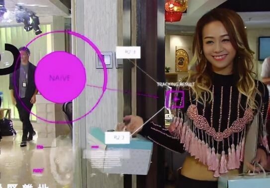 Phạm Băng Băng khoe ảnh đẹp từ nhỏ, Trần Khôn livestream bán hàng