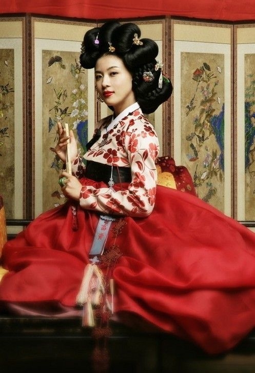 Nàng Dae Jang Geum và loạt phim quảng bá văn hóa Hàn khiến fan mê đắm