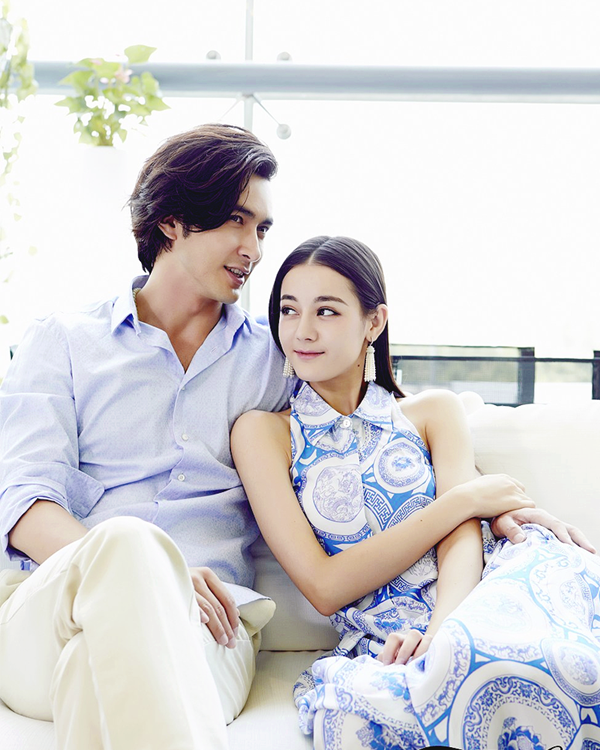 Vương Nhất Bác và những ngôi sao Cbiz trao nụ hôn đầu trên màn ảnh
