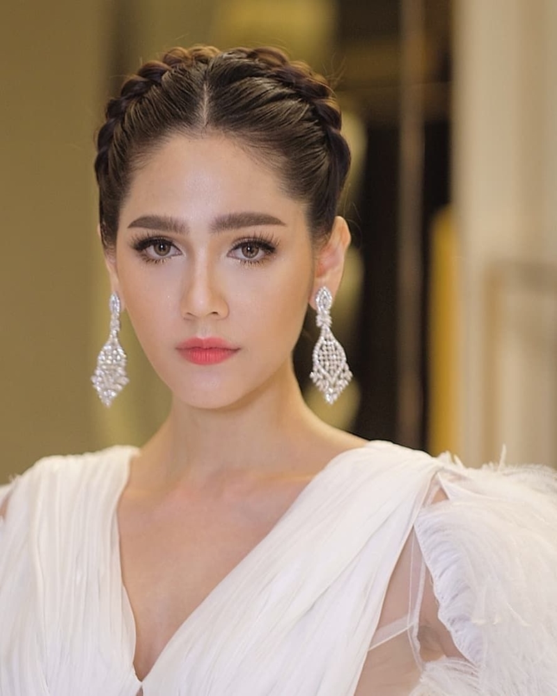 Yaya, Chompoo và dàn mỹ nhân đài CH3 có lượng fan khủng trên Instagram