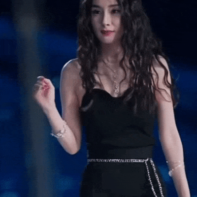 Dương Mịch bị đàn anh 'phũ phàng', Triệu Lộ Tư tỏ tình với Tiêu Chiến