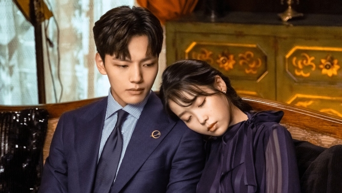 Kim So Hyun và loạt sao Hàn mãi chẳng chịu yêu ai khiến fan sốt ruột