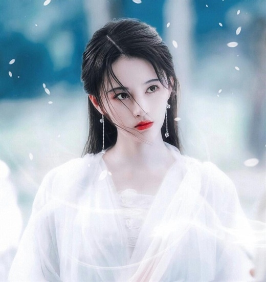 Nhiệt Ba, Cúc Tịnh Y và dàn mỹ nhân cổ trang 9X của showbiz Hoa Ngữ