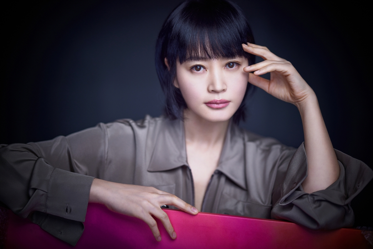 kim hye soo l n u ti t l v nh ng chuy n bu n trong qu kh kim hye soo l n u ti t l v nh ng chuy n bu n trong qu kh