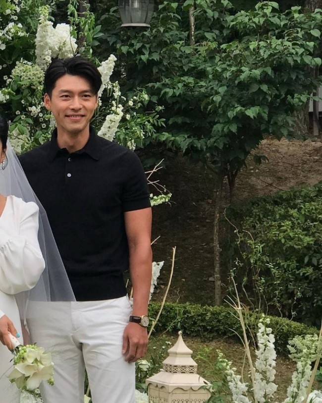 Lee Min Ho và loạt sao nam Hàn gây chú ý khi dự đám cưới