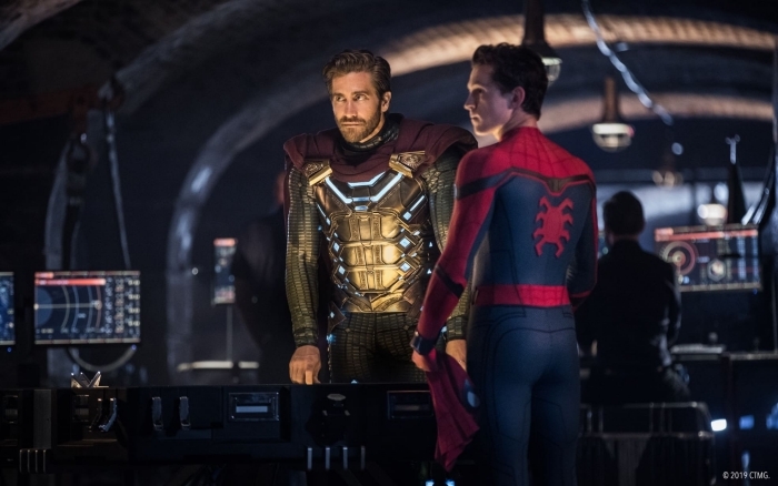 Tom Holland khoe tạo hình trong Người Nhện 3 có thêm phụ kiện đặc biệt