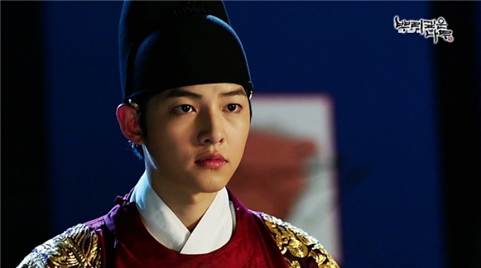 Song Joong Ki, Lee Jun Ki và các thái tử điển trai trên màn ảnh Hàn