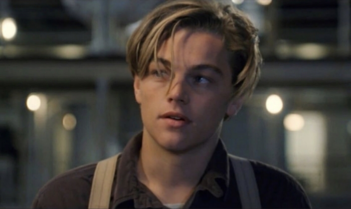 Leonardo DiCaprio khoe dáng “phì nhiêu' ngoài bãi biển