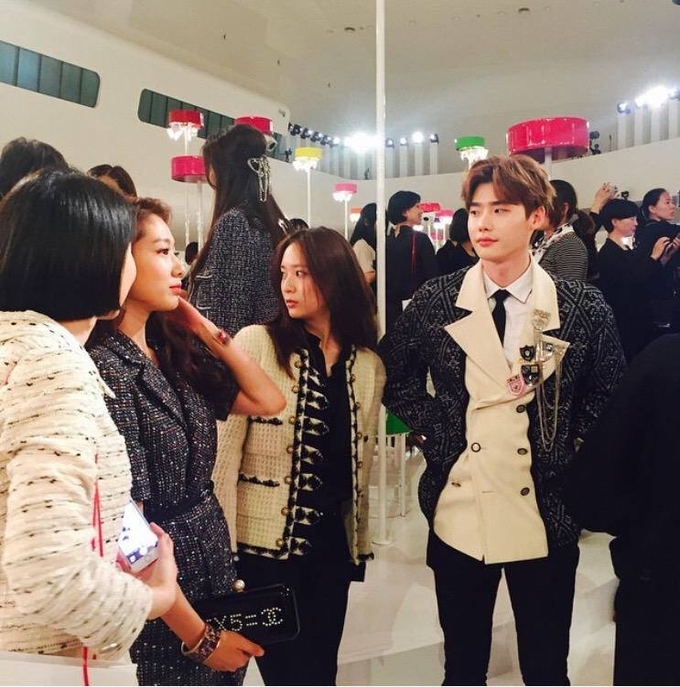 Suzy, Yoona và những khoảnh khắc idol Hàn đọ sắc dàn diễn viên