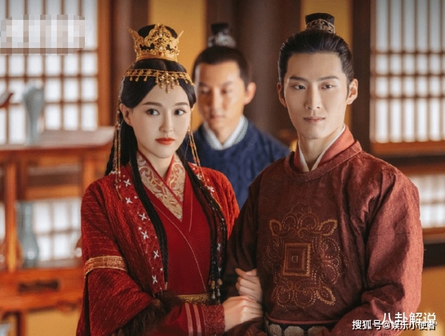 Đậu Kiêu bỏ bê sự nghiệp sau khi hẹn hò con gái vua sòng bài Macao