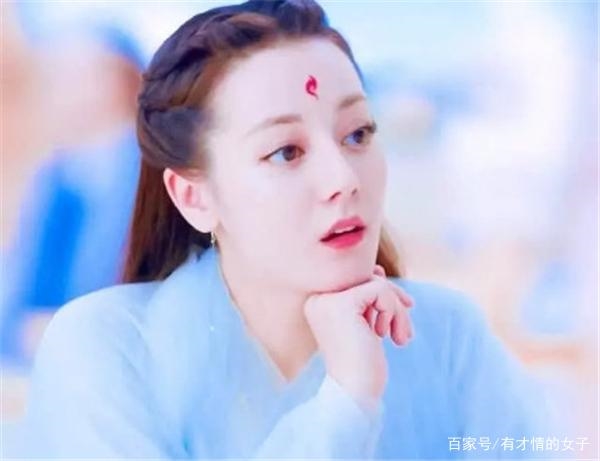 Triệu Lệ Dĩnh và dàn mỹ nhân Hoa ngữ trong trang phục màu xanh