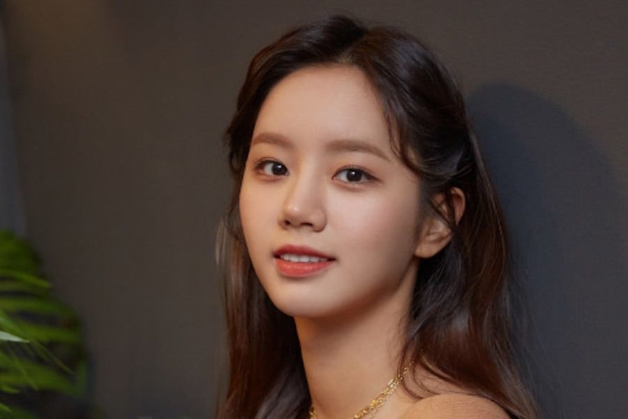 Suzy, Kim Tae Hee cùng dàn sao Hàn phản ứng khi bị chê diễn dở