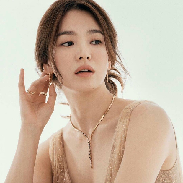 Song Joong Ki - Song Hye Kyo lại bị đồn tái hợp sau động thái mới