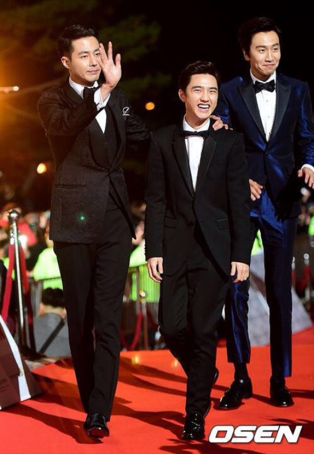 Lee Kwang Soo có năng lực biến người xung quanh thành 'người tí hon'