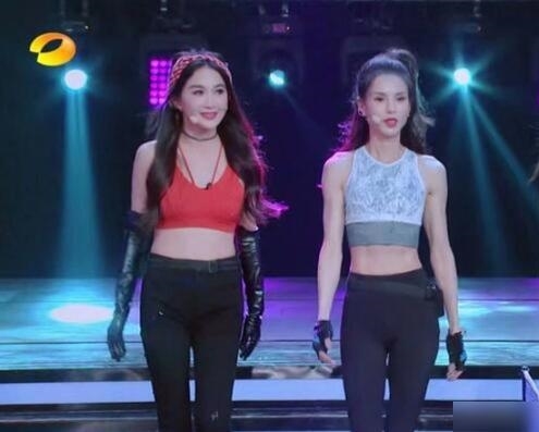 Lý Nhược Đồng và Ôn Bích Hà trẻ trung không ngờ ở tuổi U60