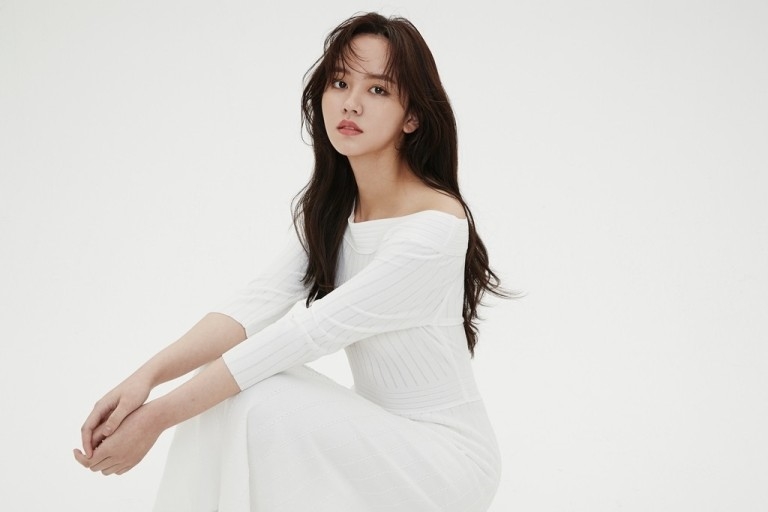 Kim So Hyun gia nhập công ty quản lý của Jun Ji Hyun?