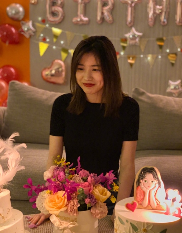 Phạm Băng Băng bị cấm livestream, sao hội tụ trong lễ khai mạc Kim Kê